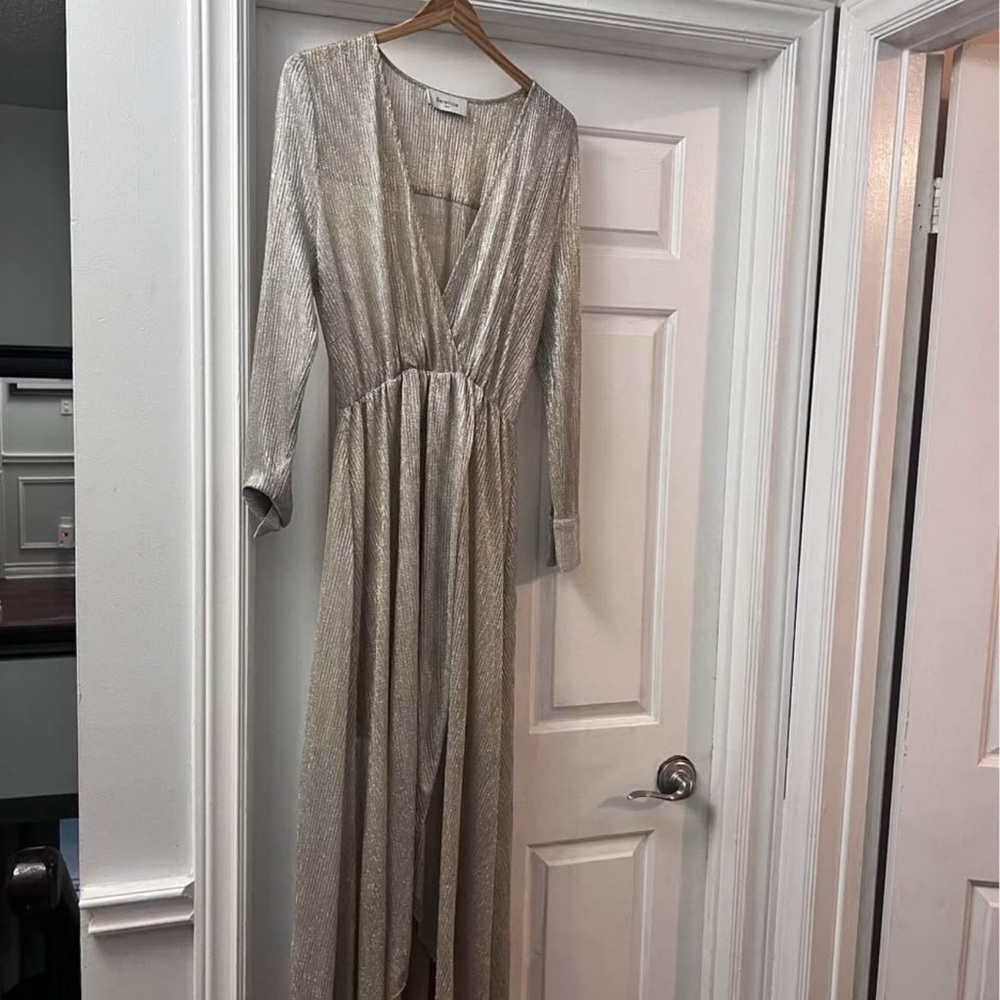 Shimmery Silver V-Neck Long Sleeve Maxi Dress